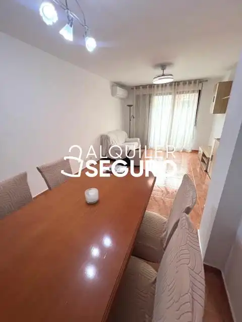 Appartamento con ascensore in affitto a Tomillo, imagen 2