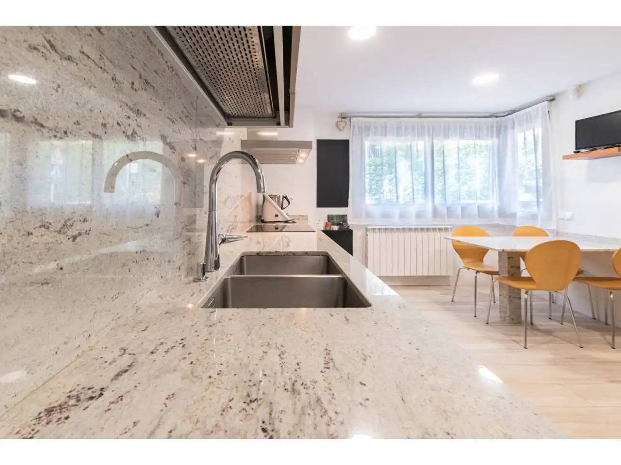 Cocina de Casa o chalet en venta en Vic con Calefacción y Terraza