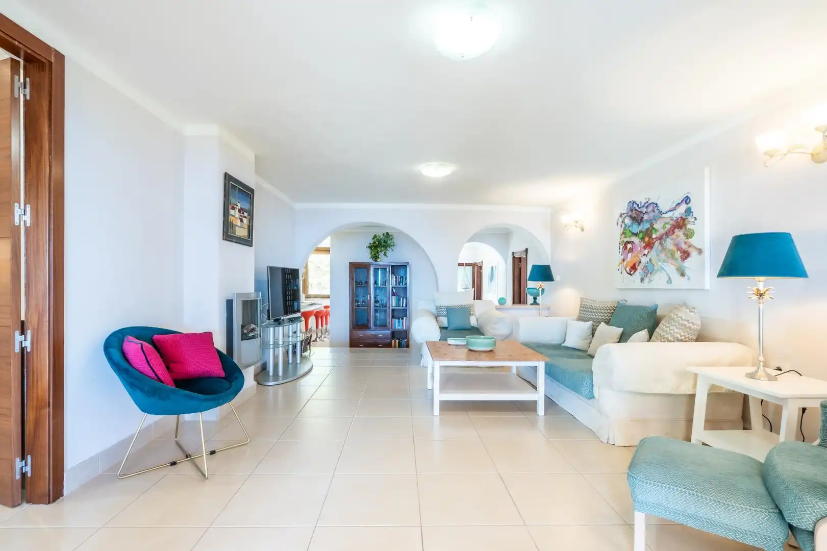 Sala d'estar de Casa o xalet en venda en Guía de Isora amb Aire condicionat, Jardí privat i Terrassa