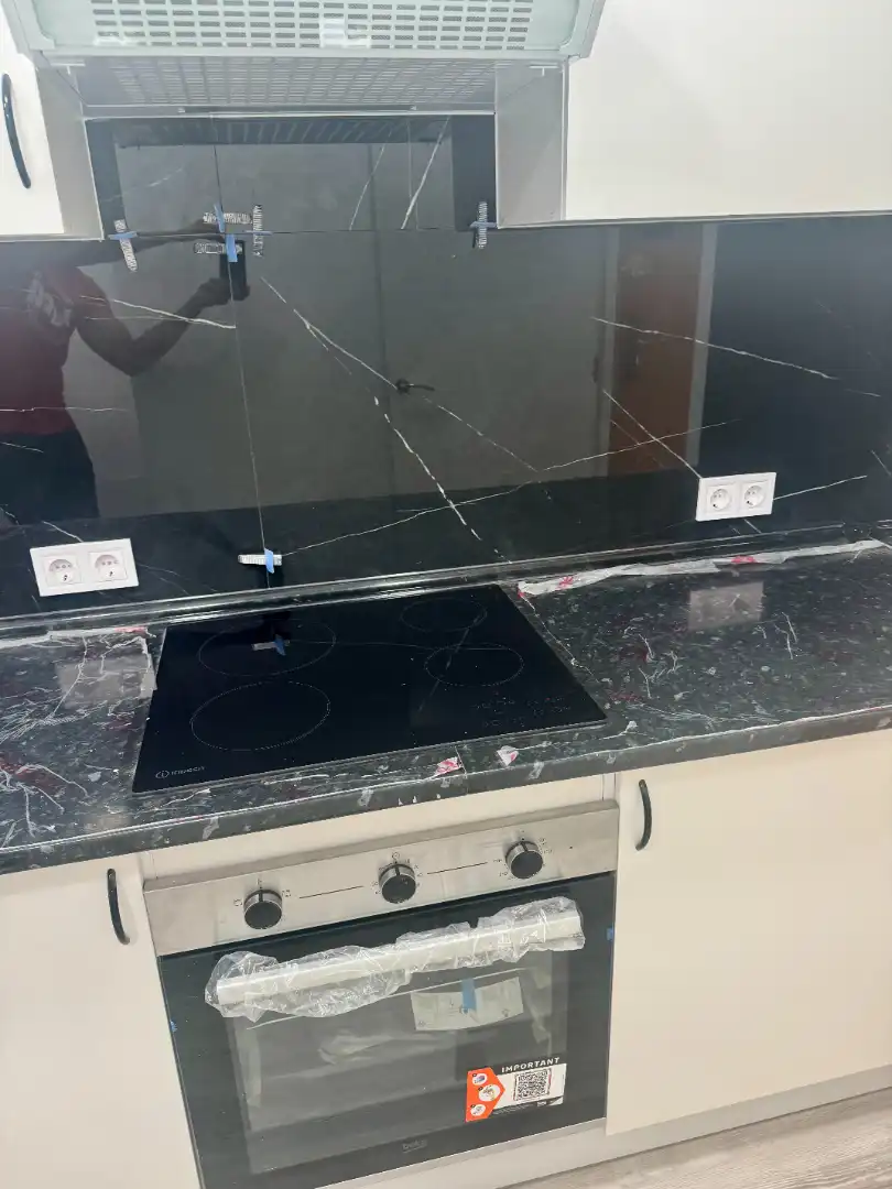 Cocina de Piso en venta en Cornellà de Llobregat