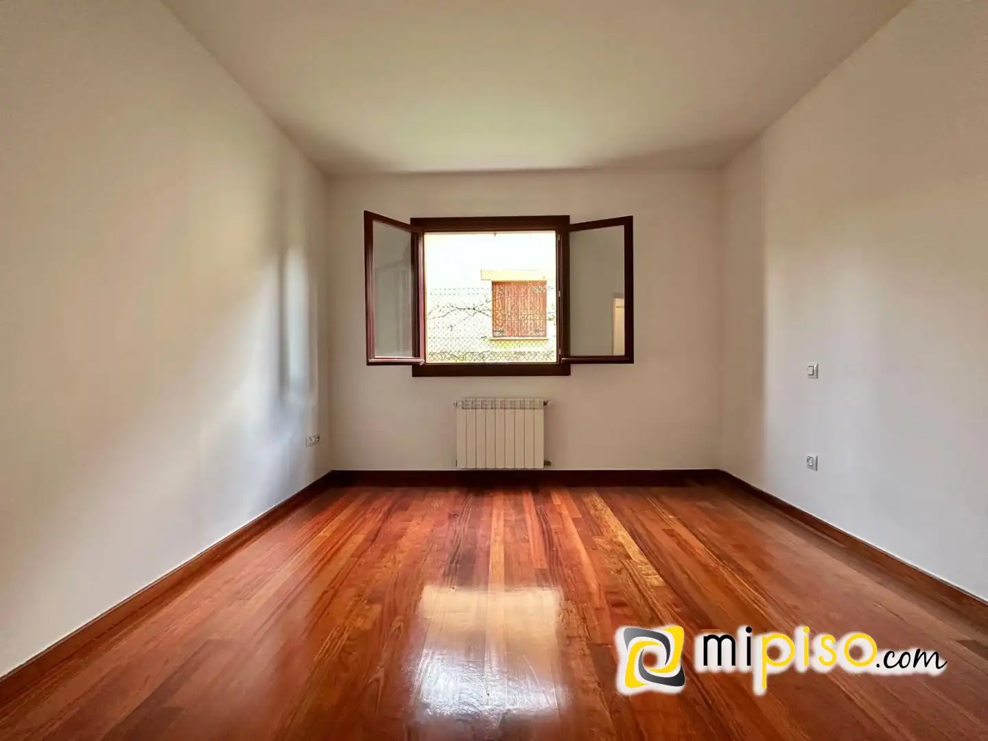 Habitación de Casa o chalet en venta en Voto con Calefacción
