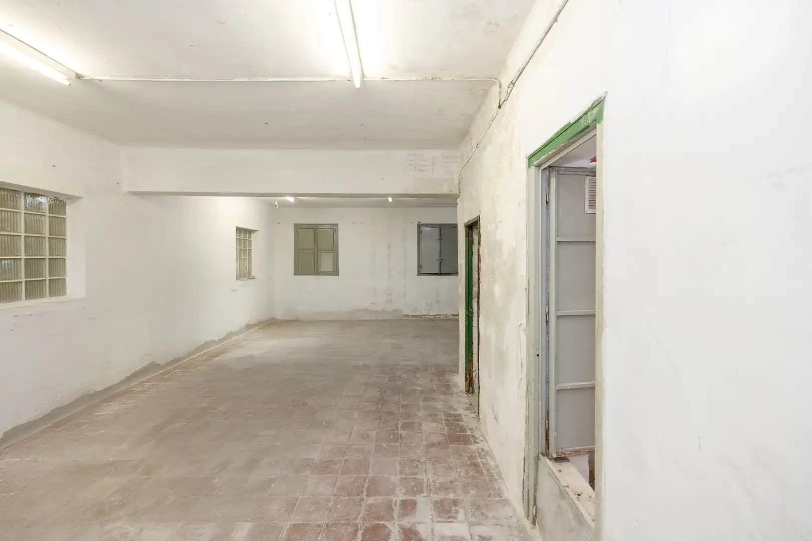 Local comercial en venda a Calle Don Rodrigo, imagen 12