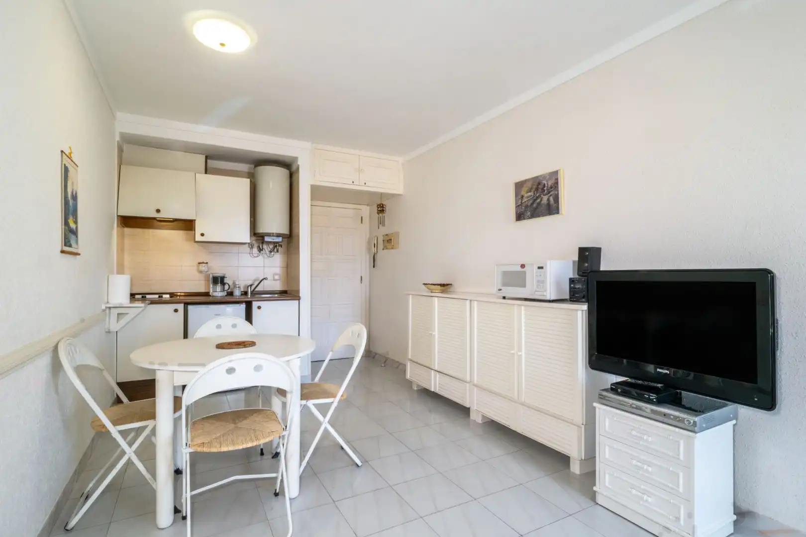 Cocina de Piso en venta en Empuriabrava con Piscina