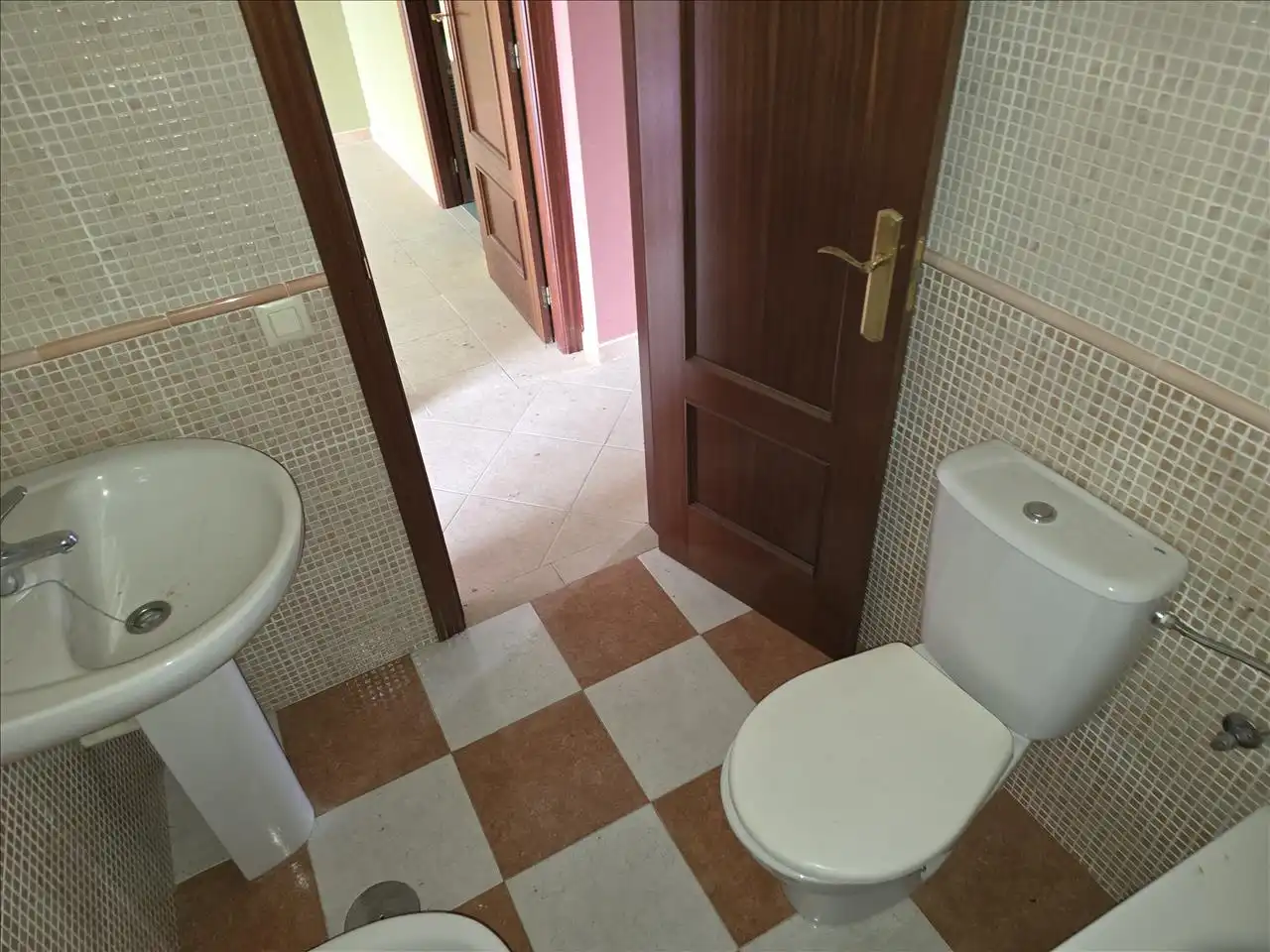 Bany de Casa adosada en venda en La Carlota amb Terrassa