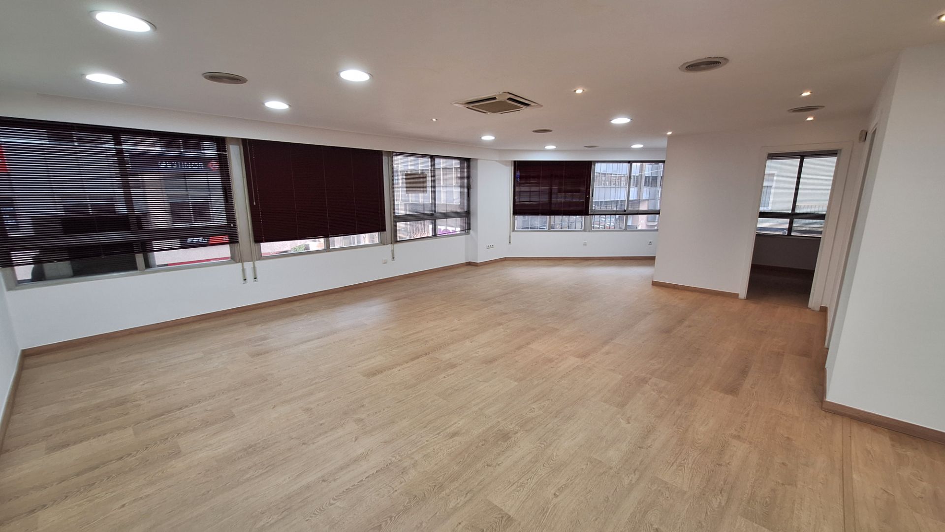 Oficina de lloguer en Ourense Capital 