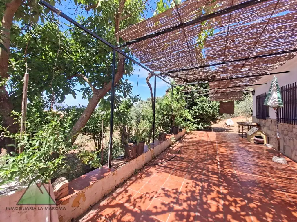 Casa rústica en venta en Calle Torrox, imagen 2