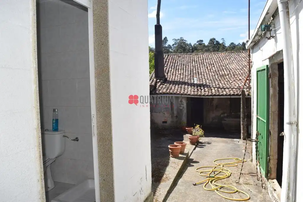 Jardí de Casa o xalet en venda en Santiago de Compostela  amb Jardí privat