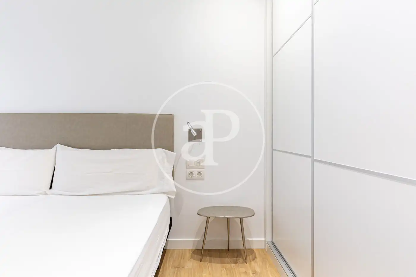 Schlafzimmer von Wohnung zur Miete in Rubí mit Klimaanlage, Heizung und Möbliert