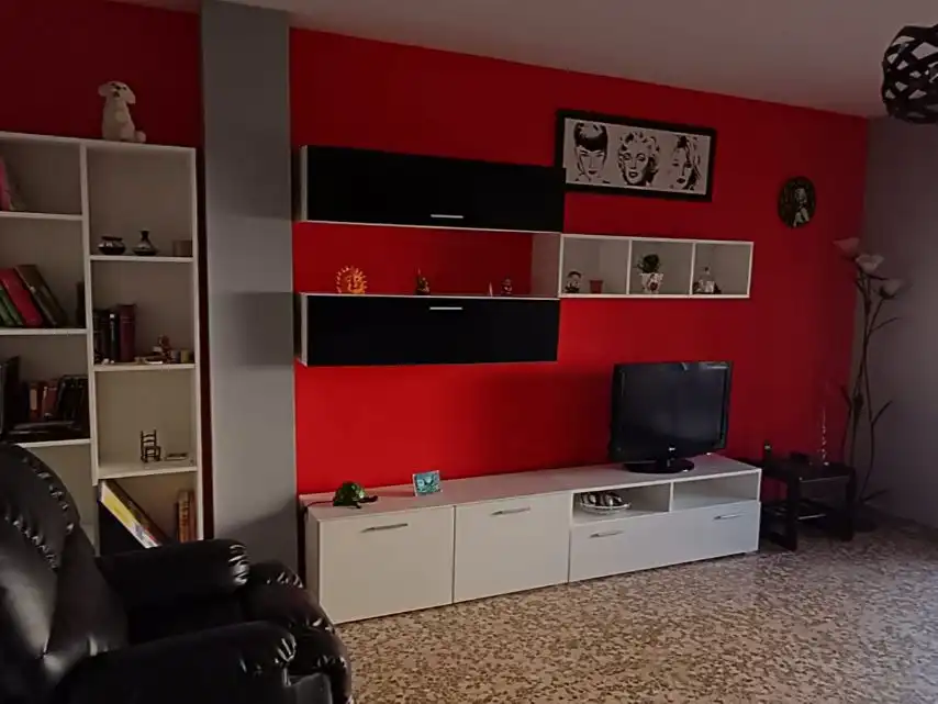 Pis amb jardí en venda a Calle Infanta Elena 2, imagen 2