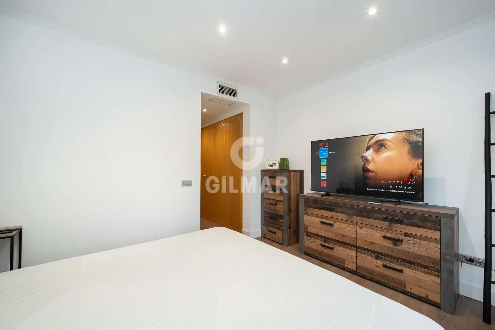 Bedroom of Flat for sale in Madrid  with Heating, Private garden and Storage room