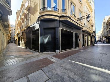 Local comercial en alquiler en Elche ciudad
