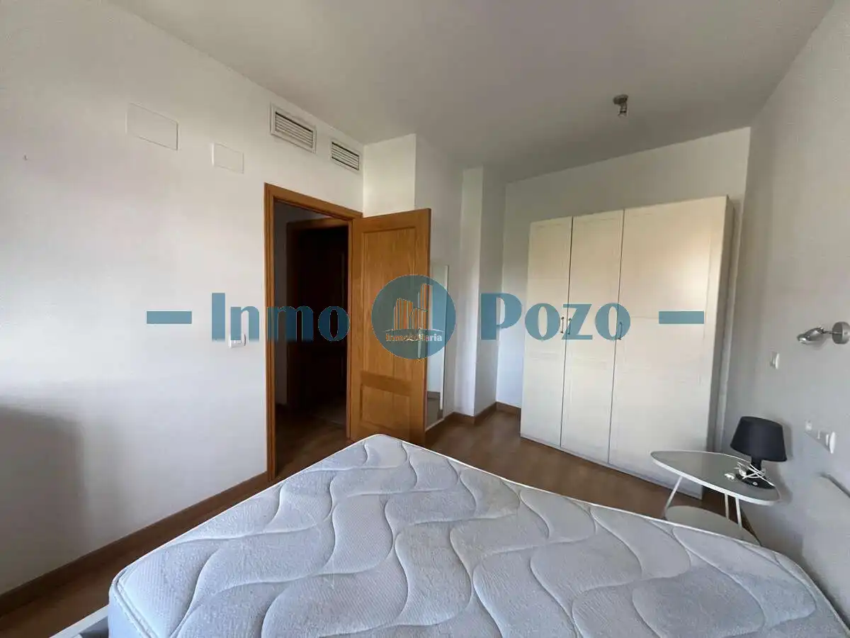 Habitación de Piso en venta en Almendralejo con Aire acondicionado, Calefacción y Trastero