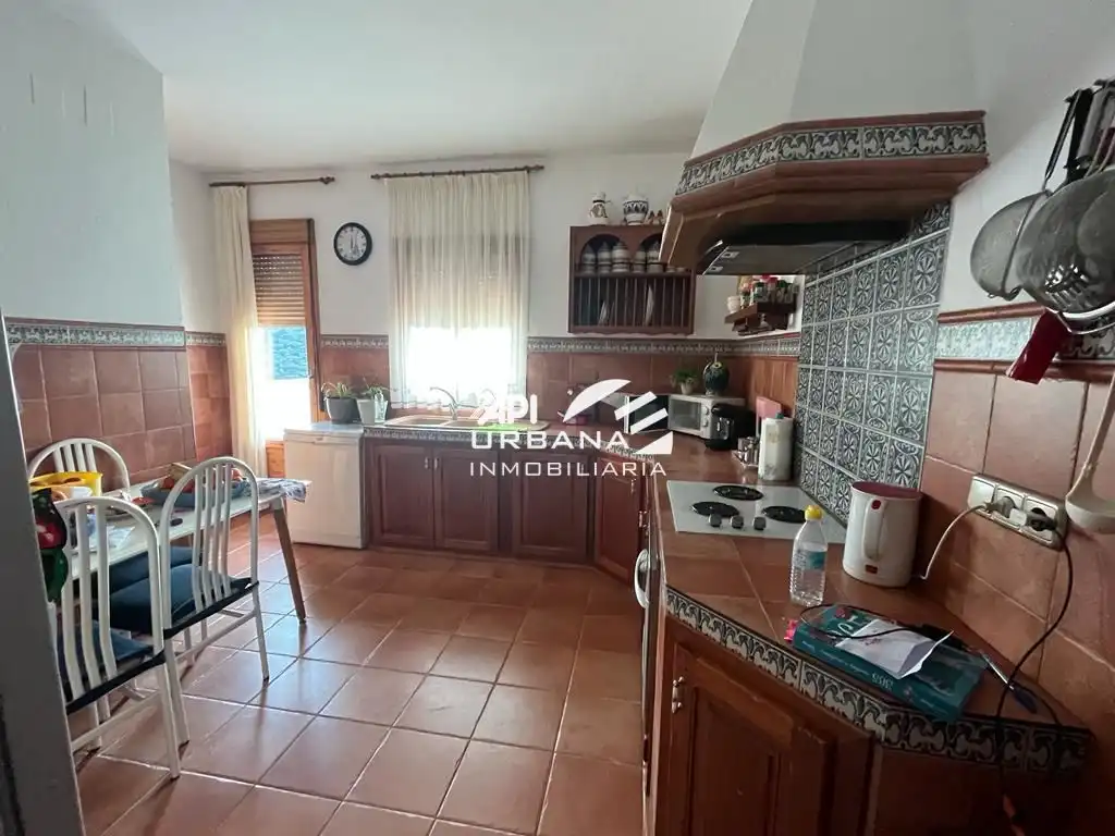 Cocina de Casa o chalet en venta en Lucena con Aire acondicionado, Jardín privado y Piscina
