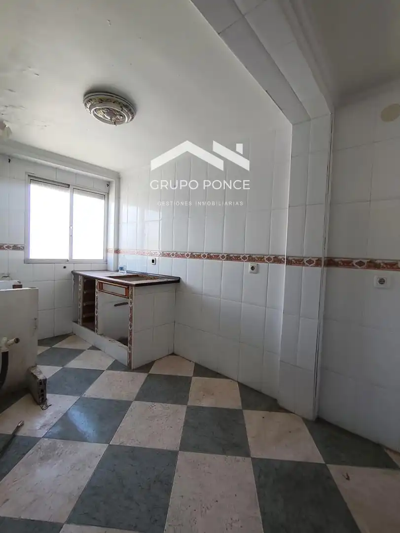 Flat for sale in Puertas del sur - Guadabajaque