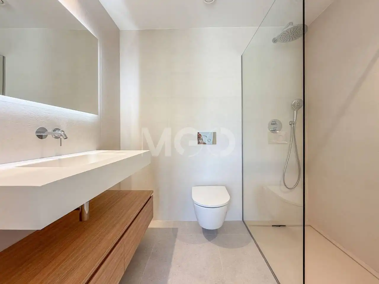Badezimmer von Wohnung zur Miete in Vic mit Klimaanlage, Heizung und Terrasse
