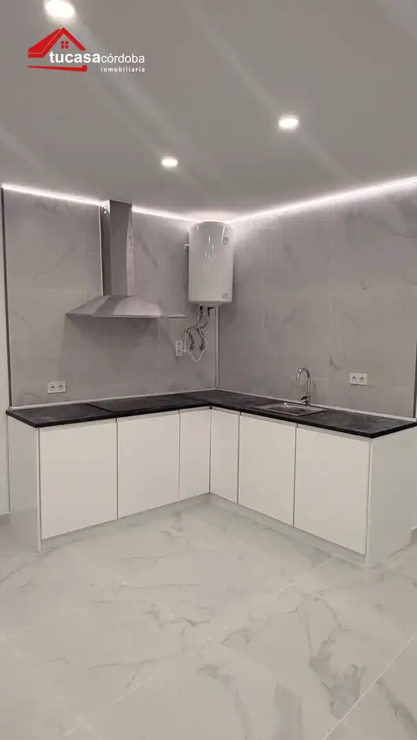 Cocina de Planta baja en venta en Córdoba con Aire acondicionado