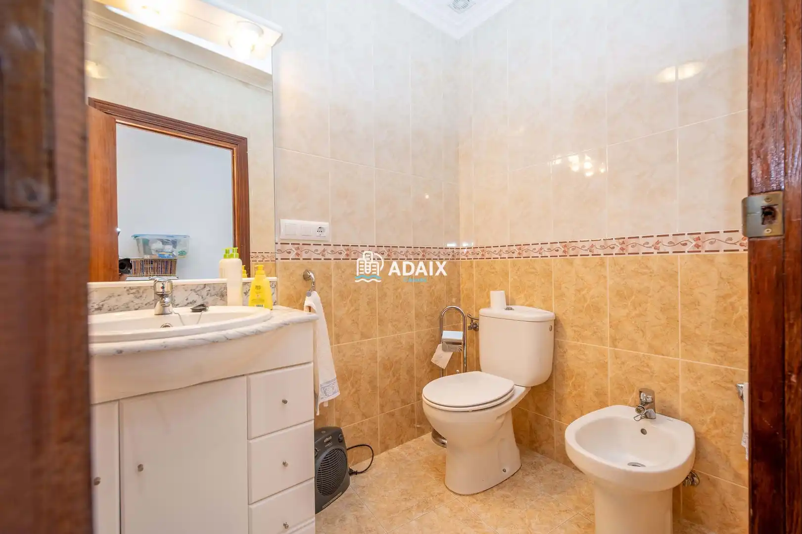 Badezimmer von Einfamilien-Reihenhaus zum Verkauf in Brozas mit Terrasse, Abstellraum und Balkon