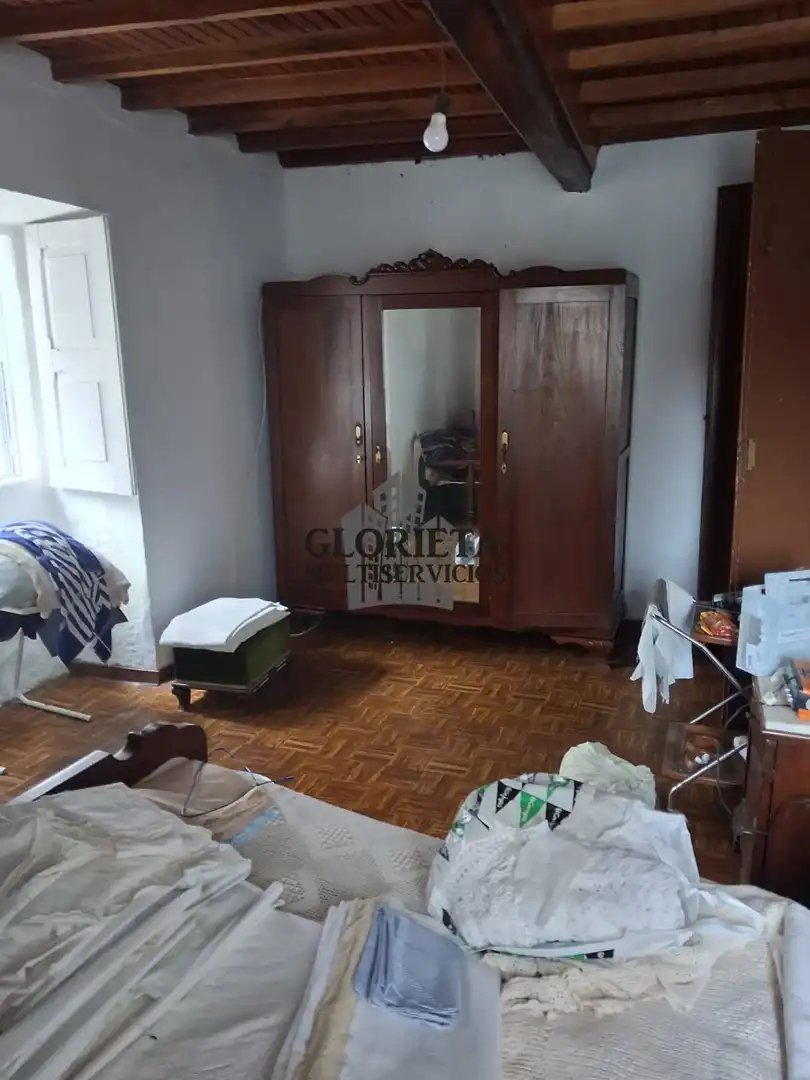 Dormitori de Casa adosada en venda en Cambados amb Calefacció i Parquet