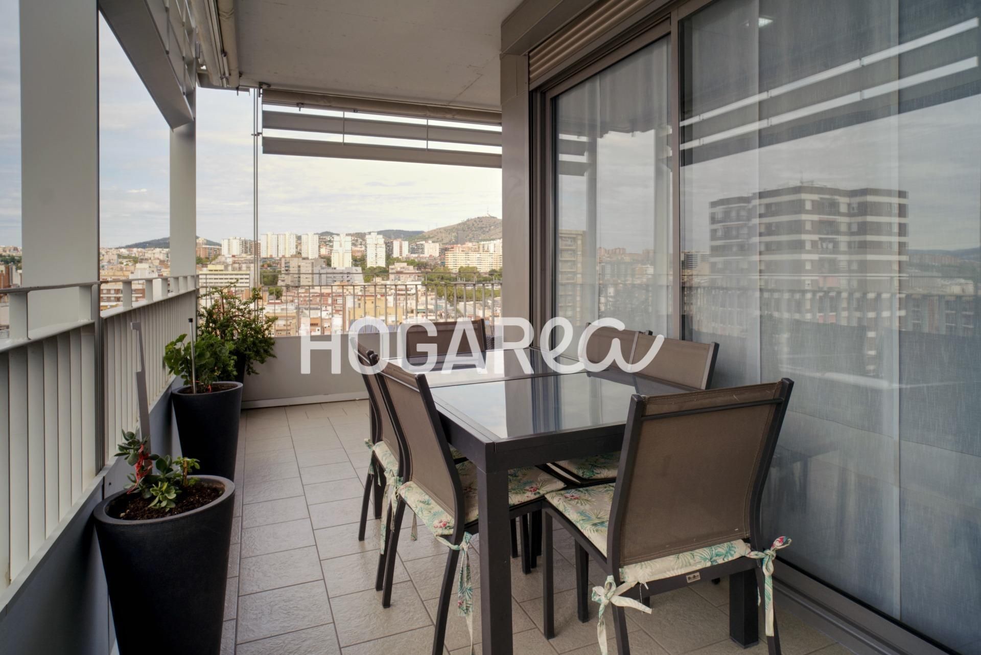 Terrassa de Àtic en venda en L'Hospitalet de Llobregat amb Aire condicionat, Calefacció i Terrassa