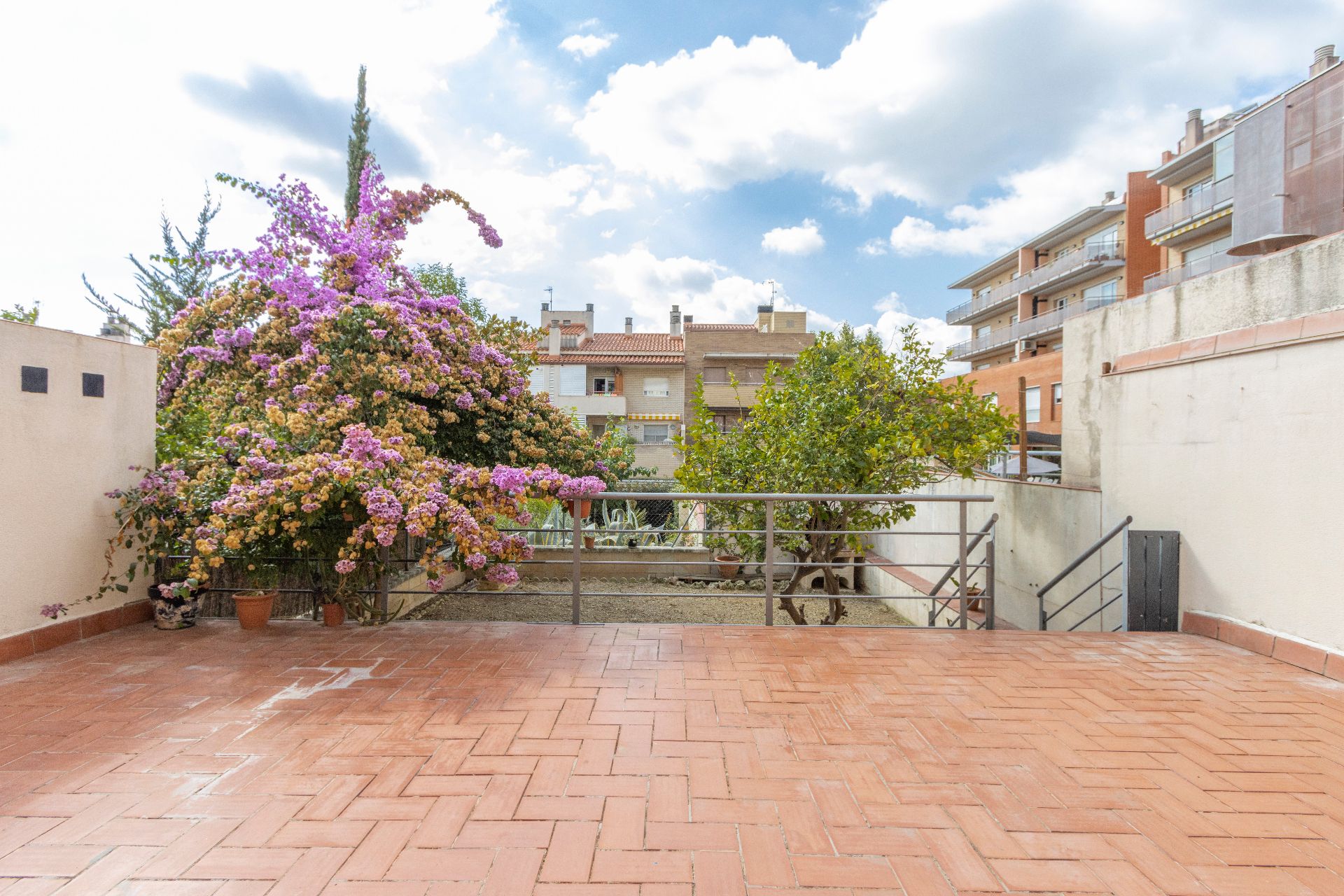 Terrassa de Planta baixa en venda en Castellar del Vallès amb Aire condicionat, Calefacció i Jardí privat