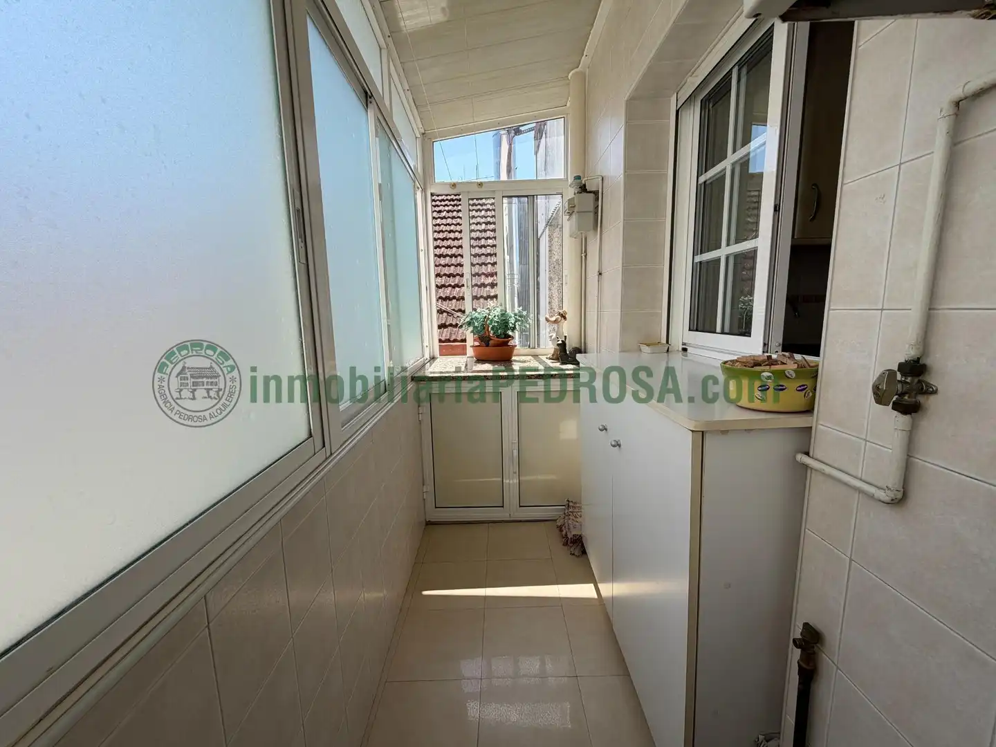 Apartamento en venta en JOAQUIN COSTA, Zona de Plaza de Barcelos