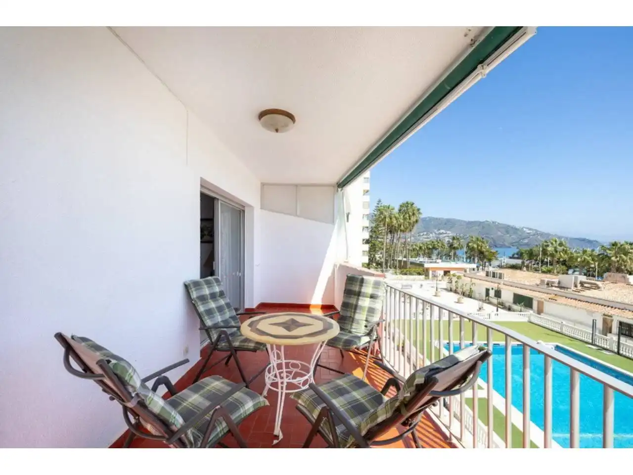 Terrasse von Wohnungen zum Verkauf in Almuñécar mit Terrasse, Möbliert und Alarm