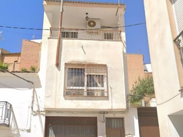Adosado en venta en Quesada