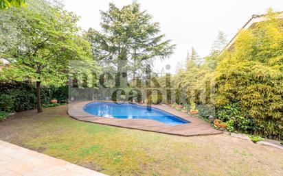 Swimming pool of House or chalet for sale in Sant Cugat del Vallès  with Air Conditioner, Terrace and Swimming Pool