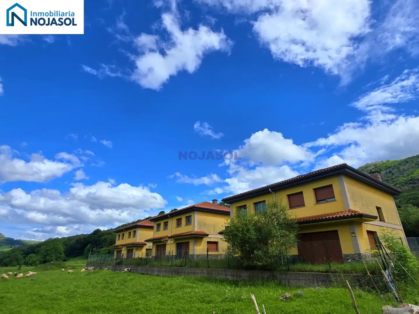 Casa adosada en venta en CA-261, 28, Ruesga