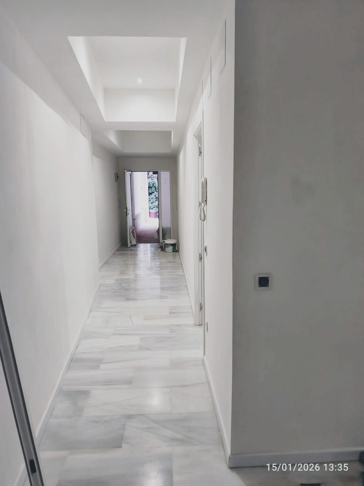 Flat for sale in  Sevilla Capital  with Air Conditioner and Private garden