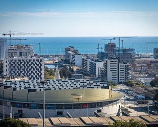 Vista exterior de Residencial en venda en Badalona