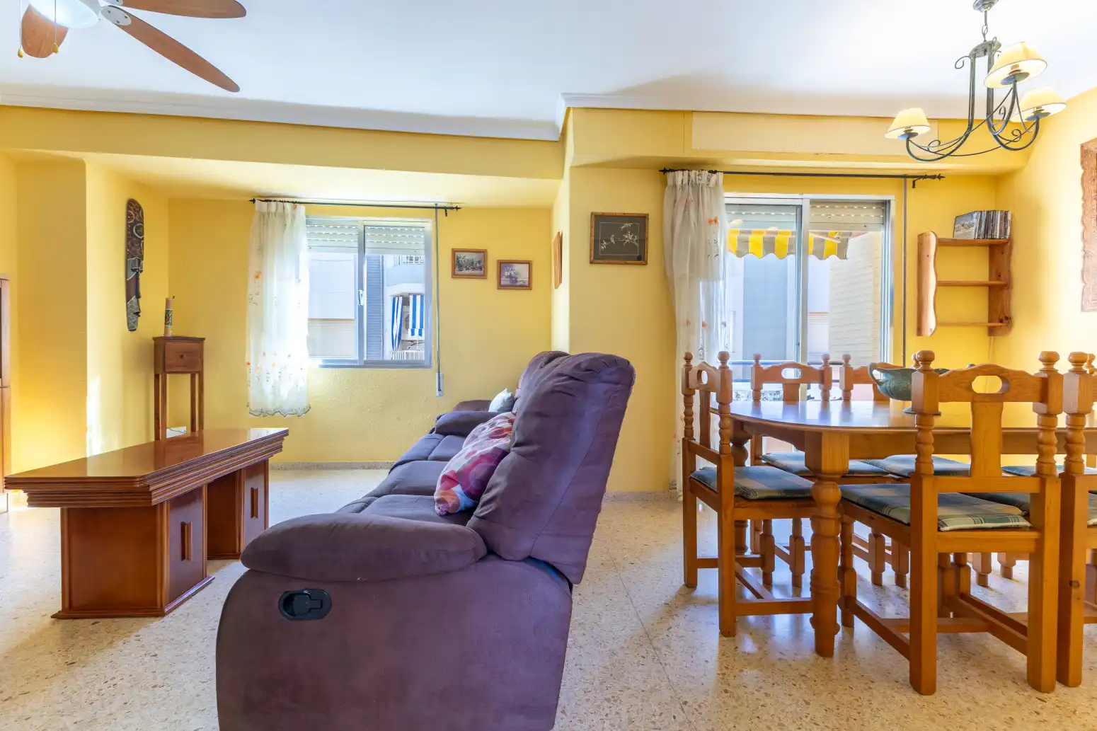 Sala d'estar de Pis en venda en Sagunto / Sagunt amb Moblat i Balcó
