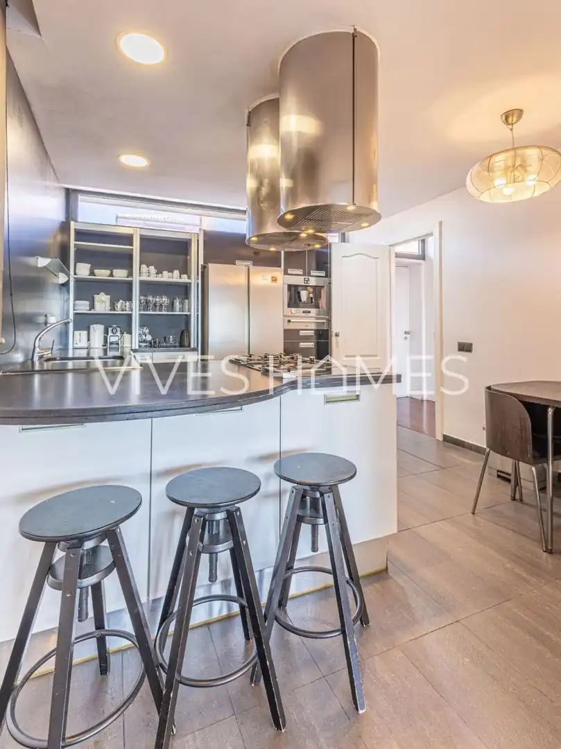 Cocina de Casa o chalet en venta en Caldes d'Estrac con Aire acondicionado, Calefacción y Jardín privado