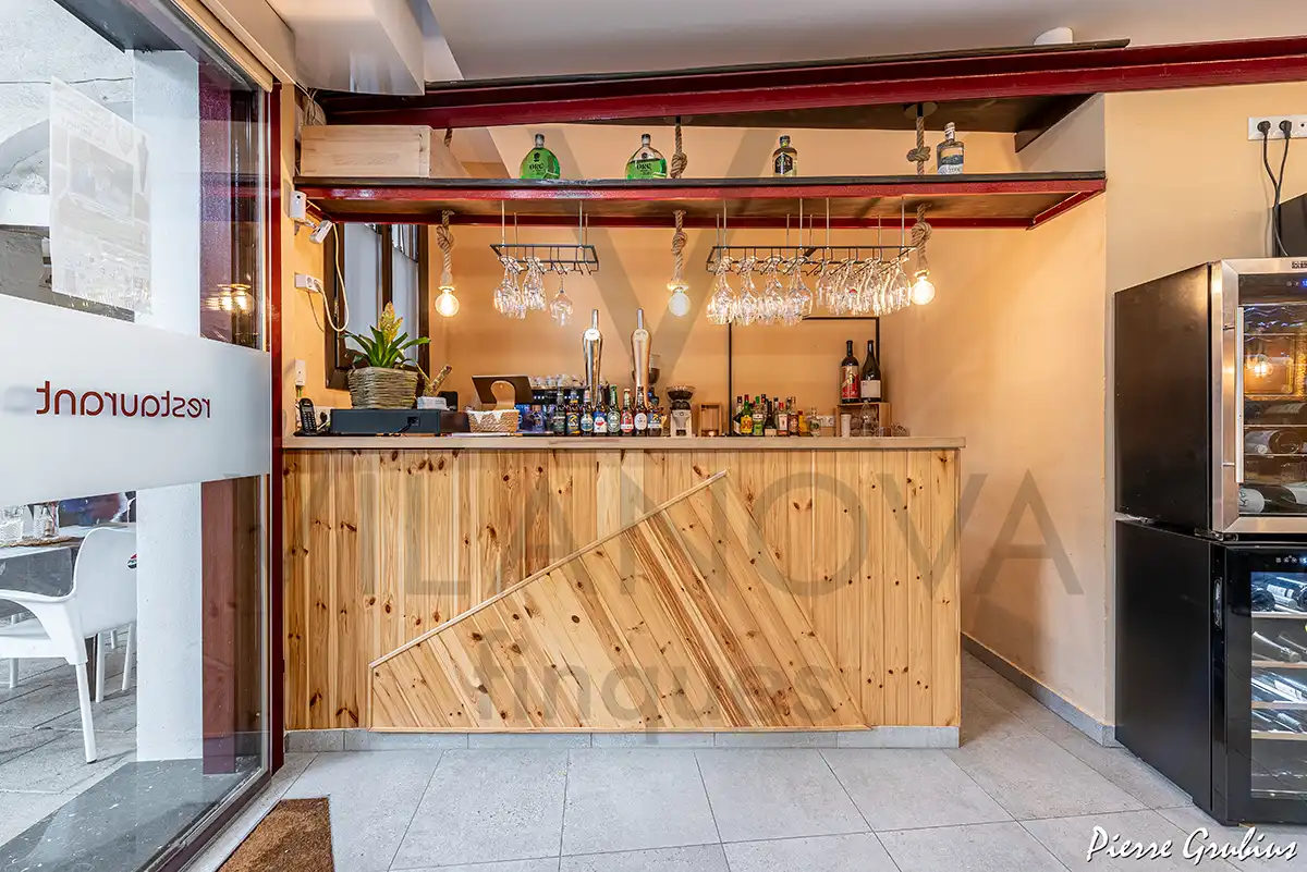 Commercial properties for rent in Falset  with Air Conditioner, Heating and Terrace