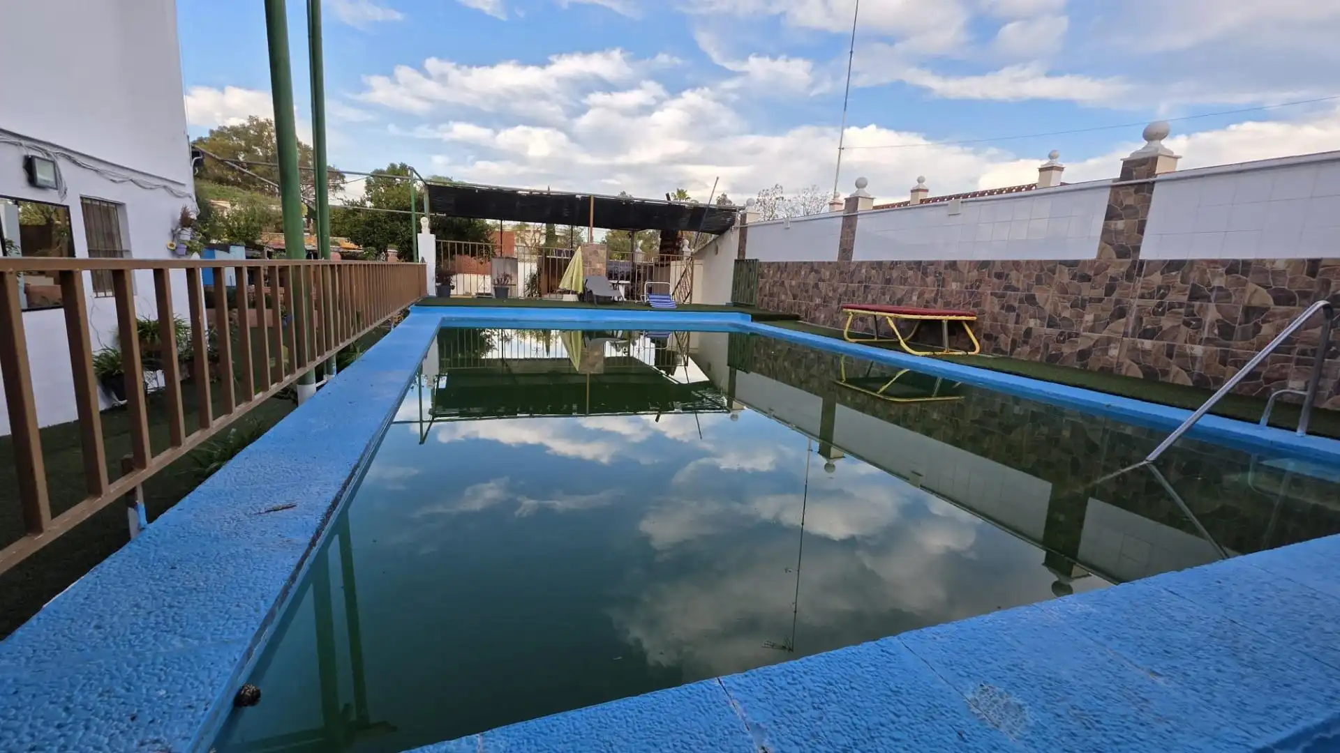 Chalet con piscina en venta en Oromana