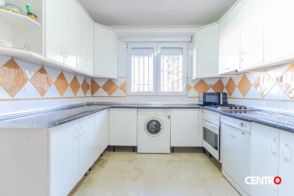 Kitchen of Houses for sale in Padul  with Heating, Private garden and Terrace