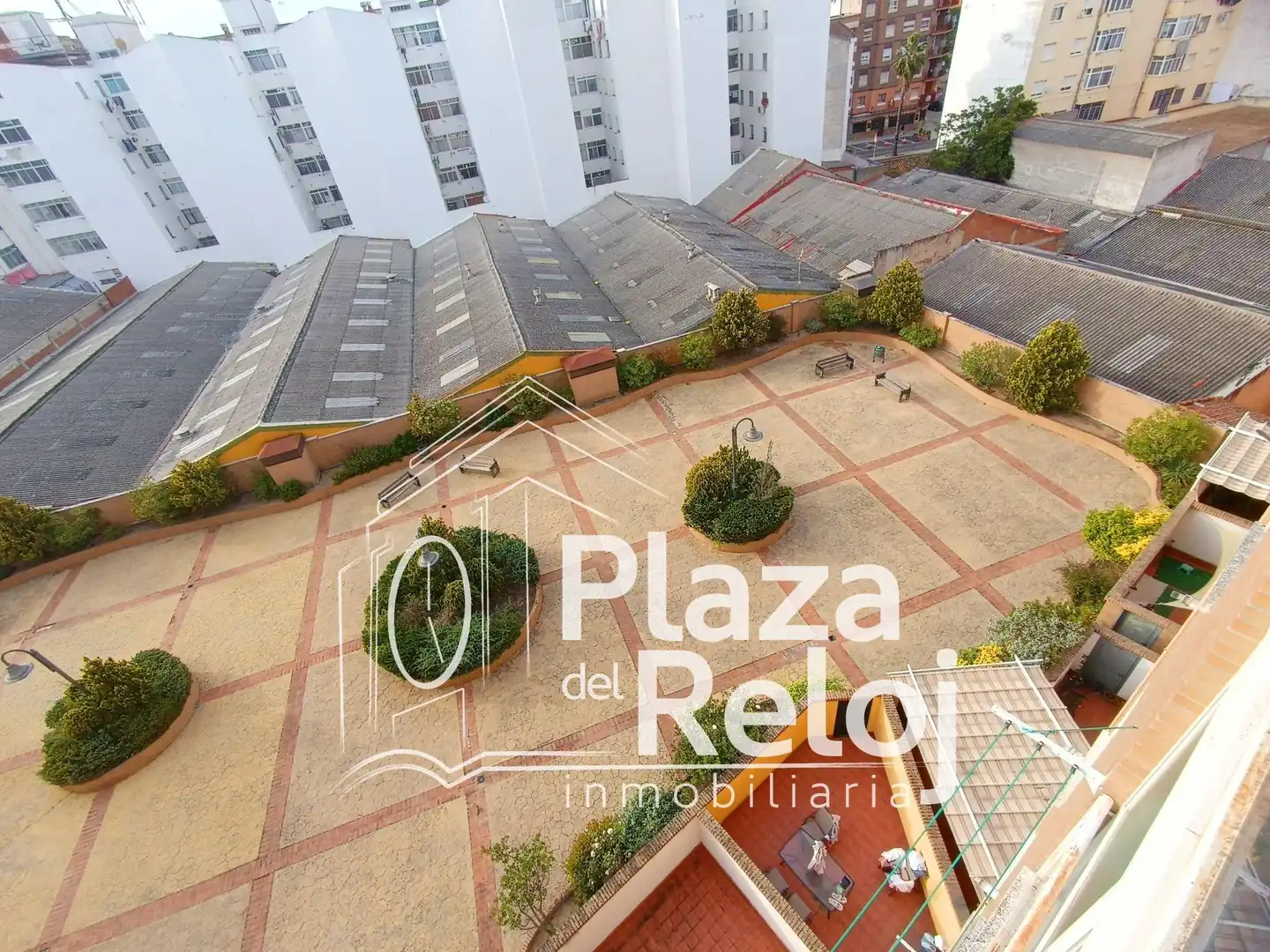 Vista exterior de Dúplex en venta en Talavera de la Reina con Calefacción, Terraza y Trastero
