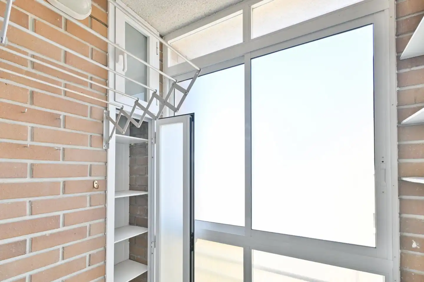 Terraza de Piso de alquiler en Barañáin / Barañain con Calefacción, Parquet y Trastero