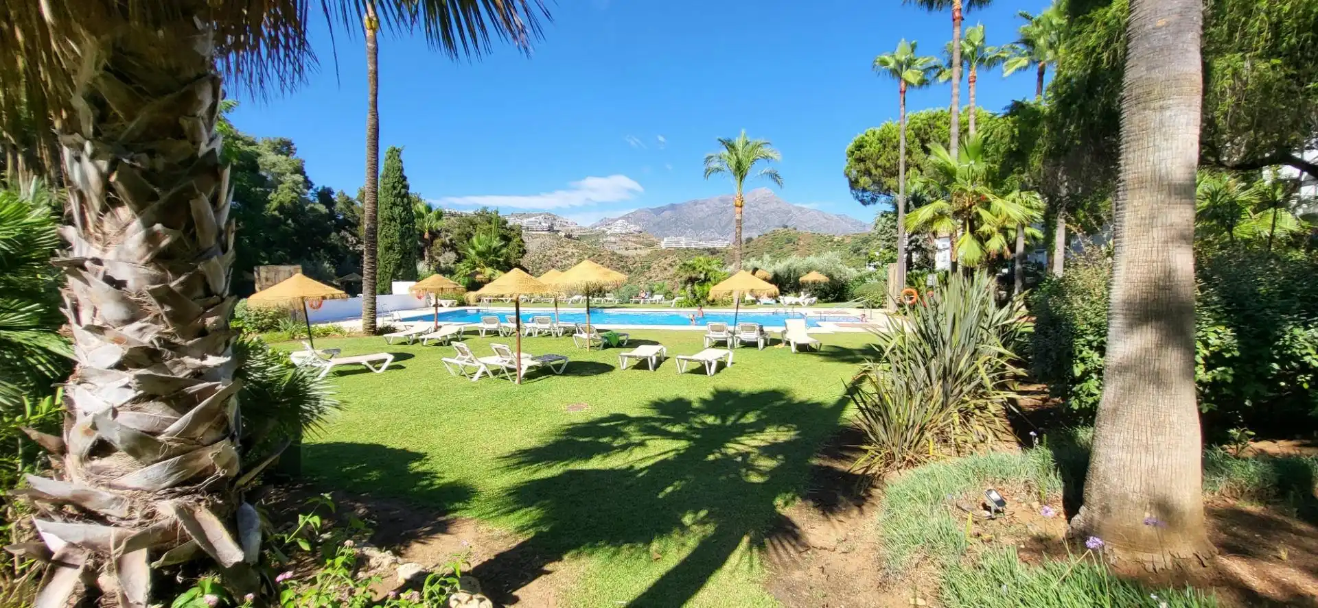 Garden of Apartments for rent in Benahavís  with Air Conditioner, Heating and Private garden