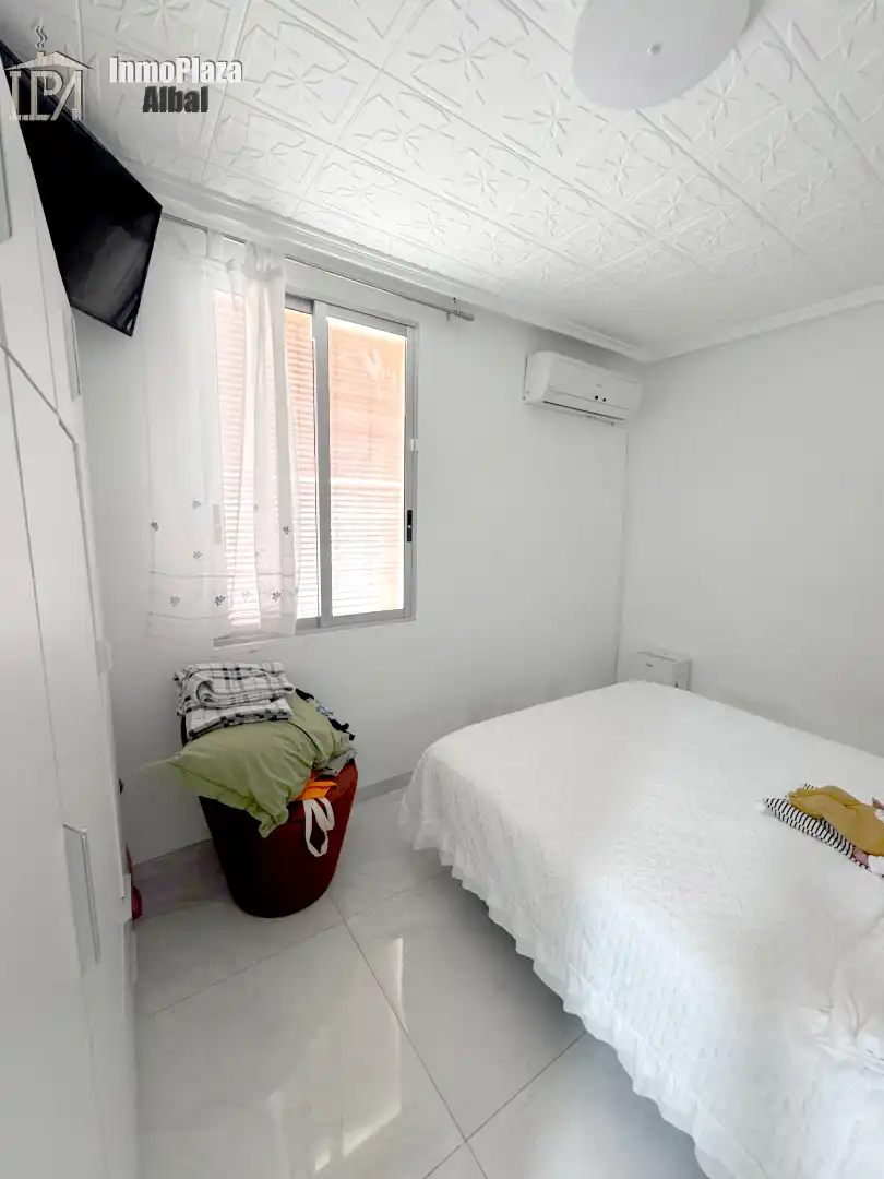 Habitación de Piso en venta en Valencia con Aire acondicionado