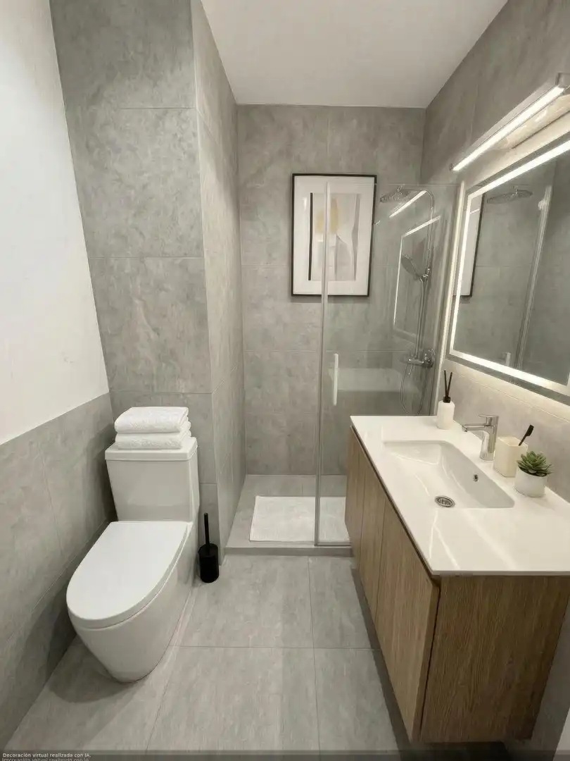 Badezimmer von Wohnung zum Verkauf in Pineda de Mar mit Klimaanlage, Heizung und Möbliert