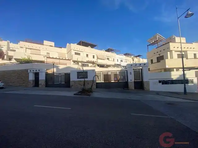 Chalet con piscina en venta en Almayate, imagen 40