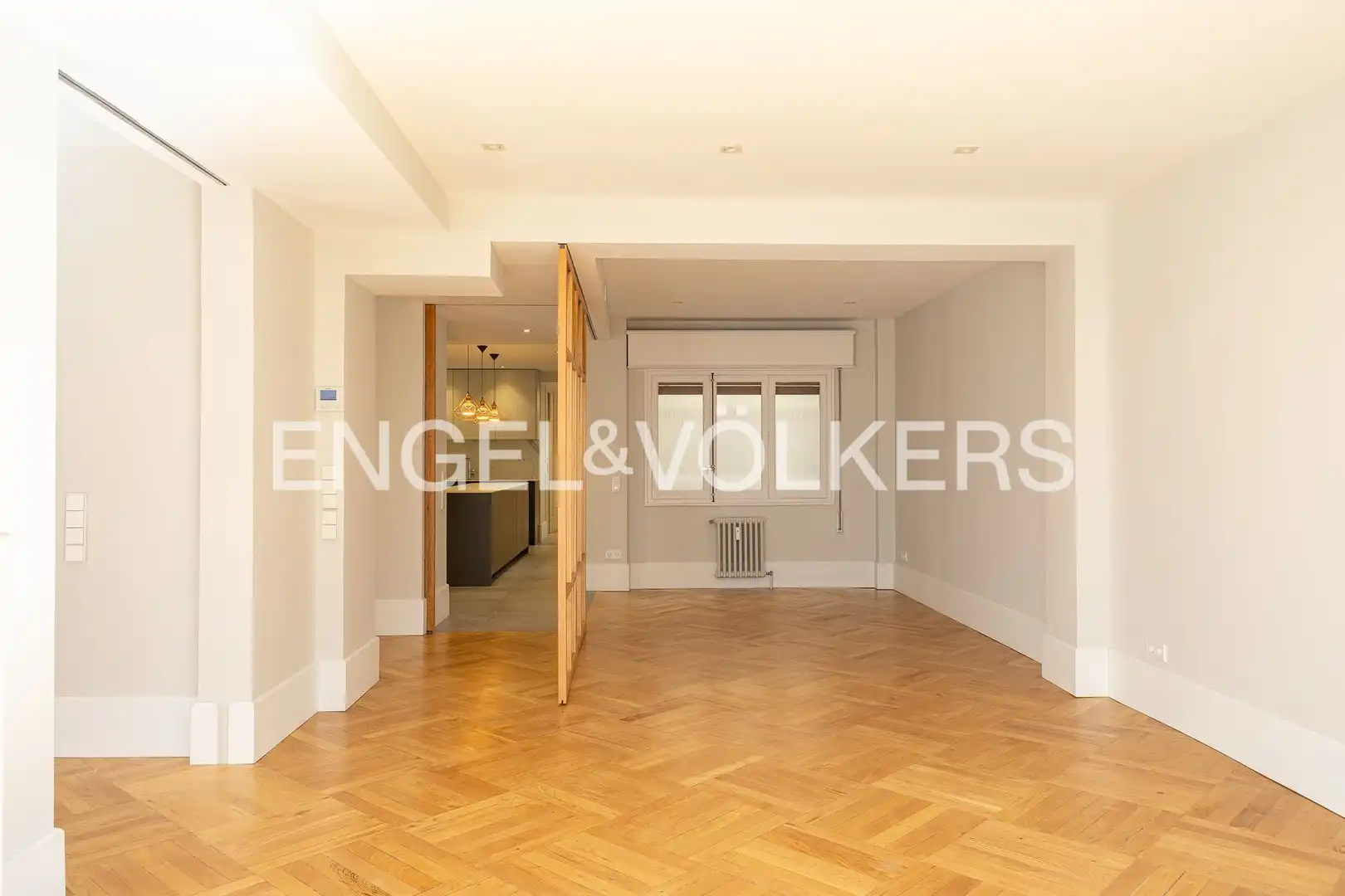 Wohnung zur Miete in Madrid mit Klimaanlage, Heizung und Parkett