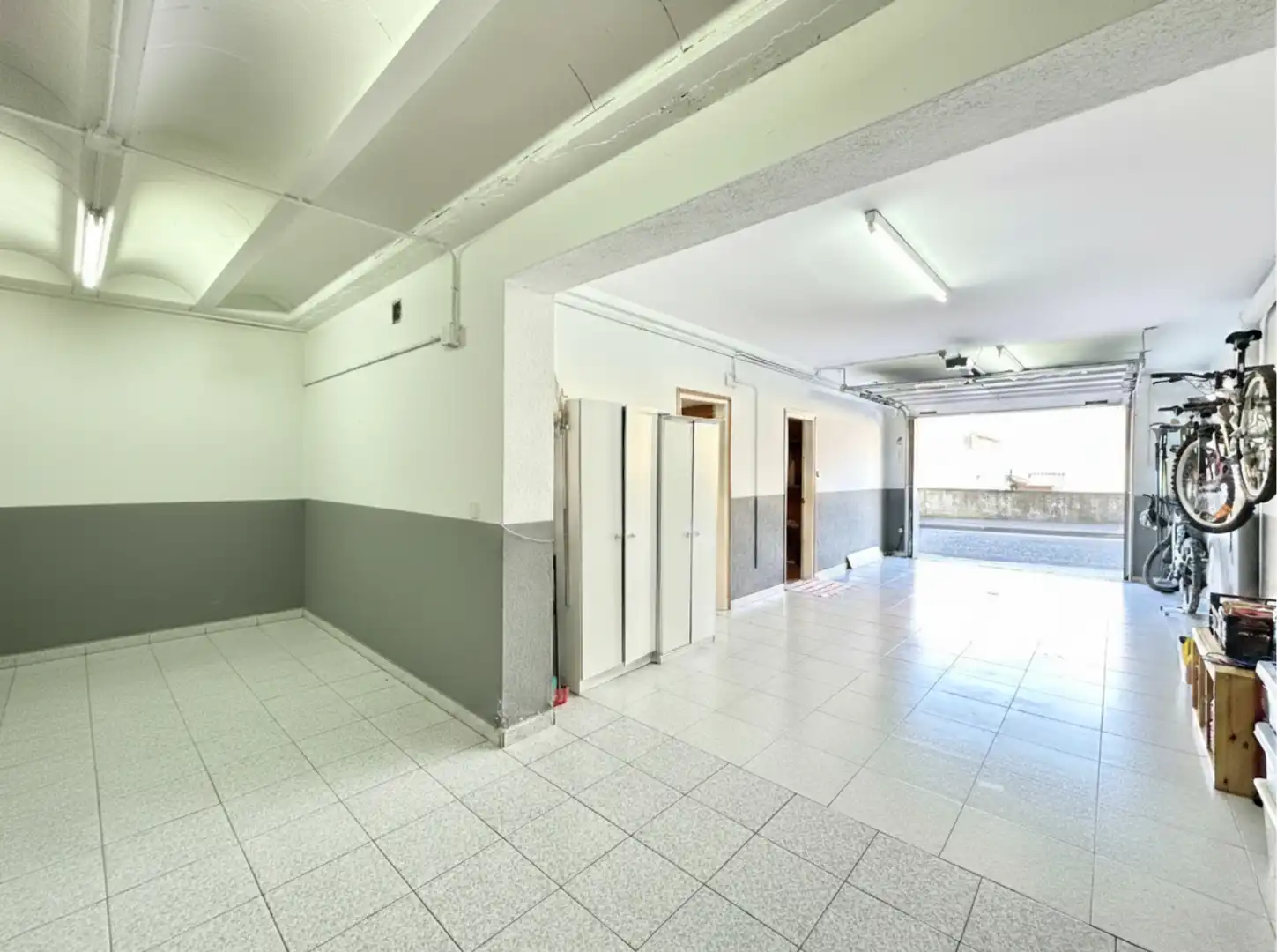 Casa adosada en venta en Campdevànol con Calefacción, Terraza y Horno