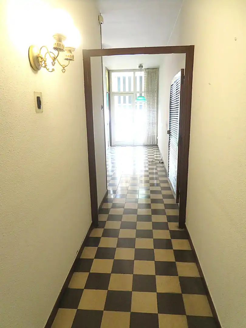 Piso en venta en Barcelona con Balcón