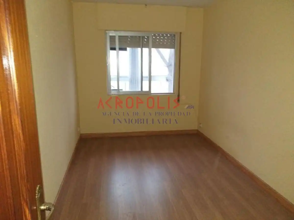 Bedroom of Flat for sale in Bembibre, León