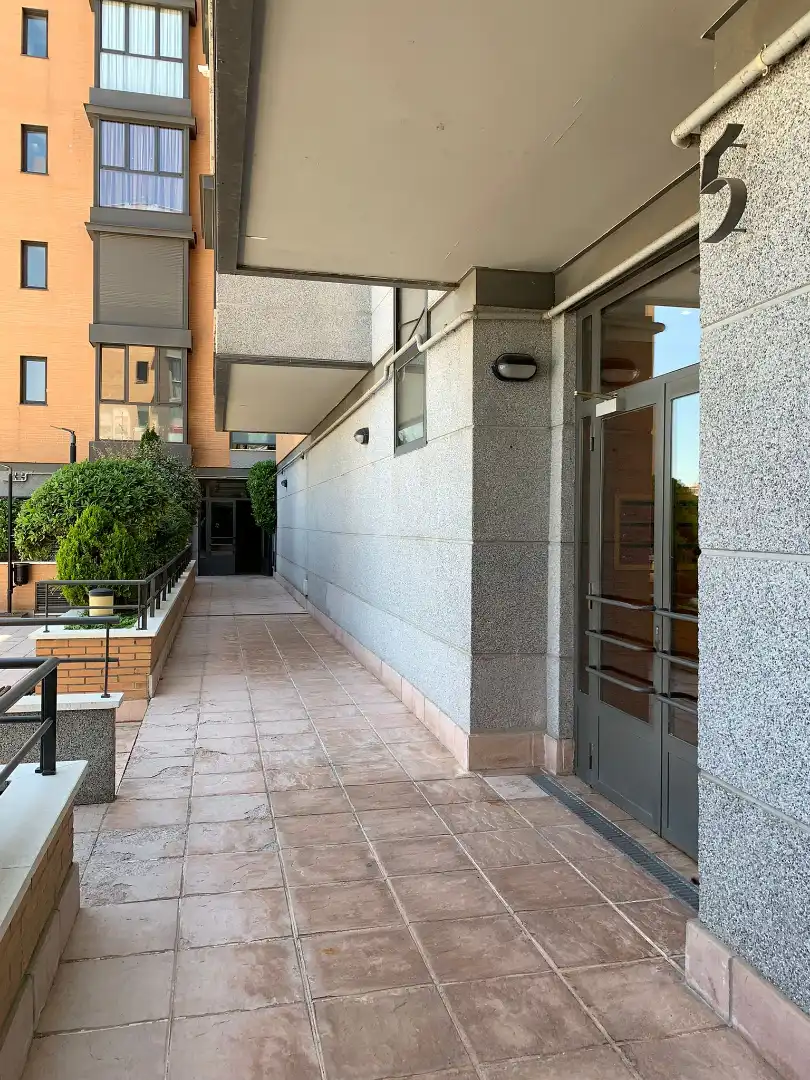Exterior view of Flat for rent in Madrid  with Air Conditioner, Heating and Parquet flooring