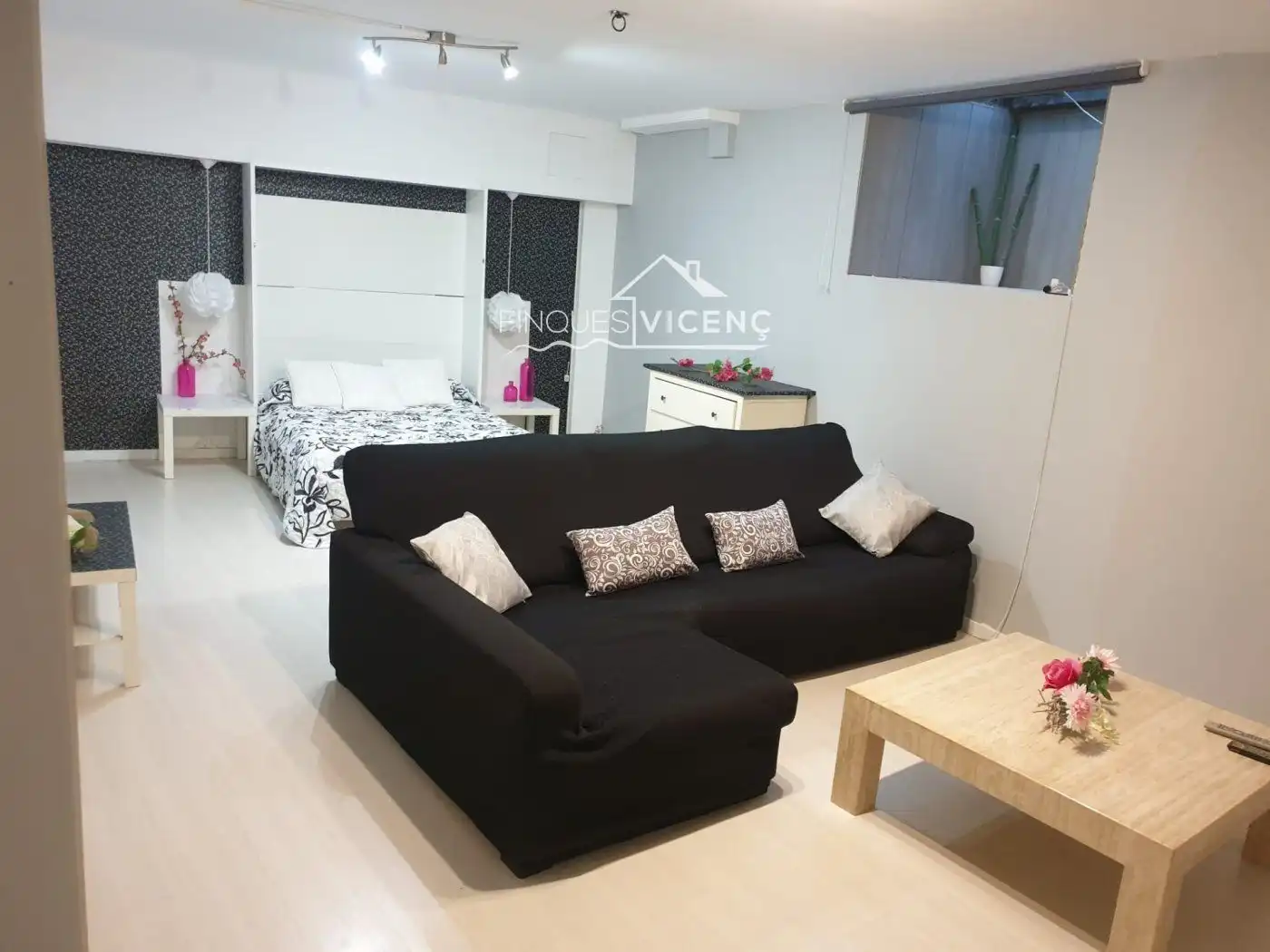 Wohnzimmer von Einfamilien-Reihenhaus zum Verkauf in Roda de Berà mit Heizung, Terrasse und Schwimmbad