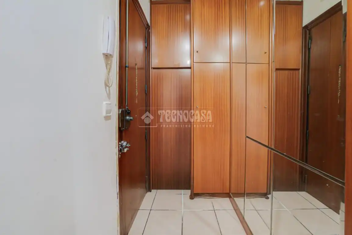 Flat for sale in Ripollet  with Air Conditioner and Balcony