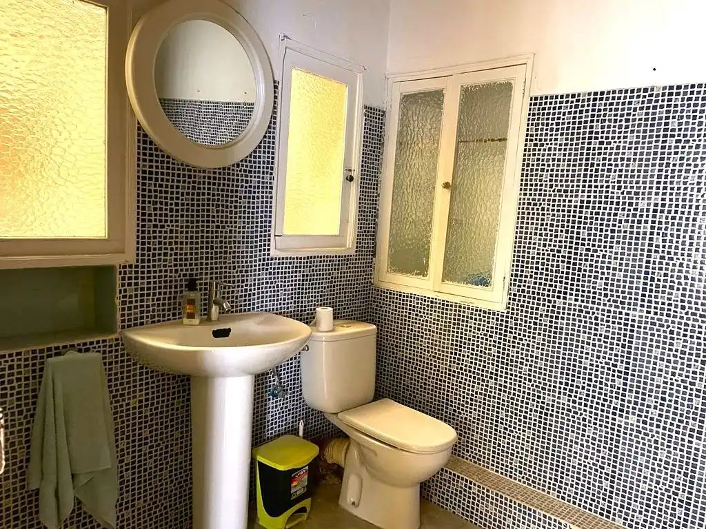 Baño de Casa adosada en venta en Telde con Calefacción, Terraza y Trastero